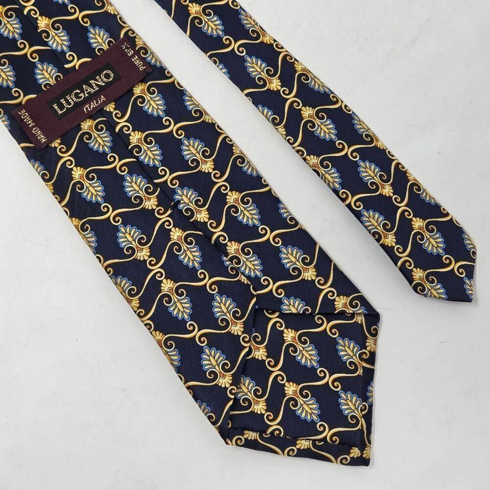 LUGANO ITALIA HAND MADE SILK TIE NAVY BLUE GOLD BAROQUE LUXURY 3.5" X 60" - Picture 3 of 4